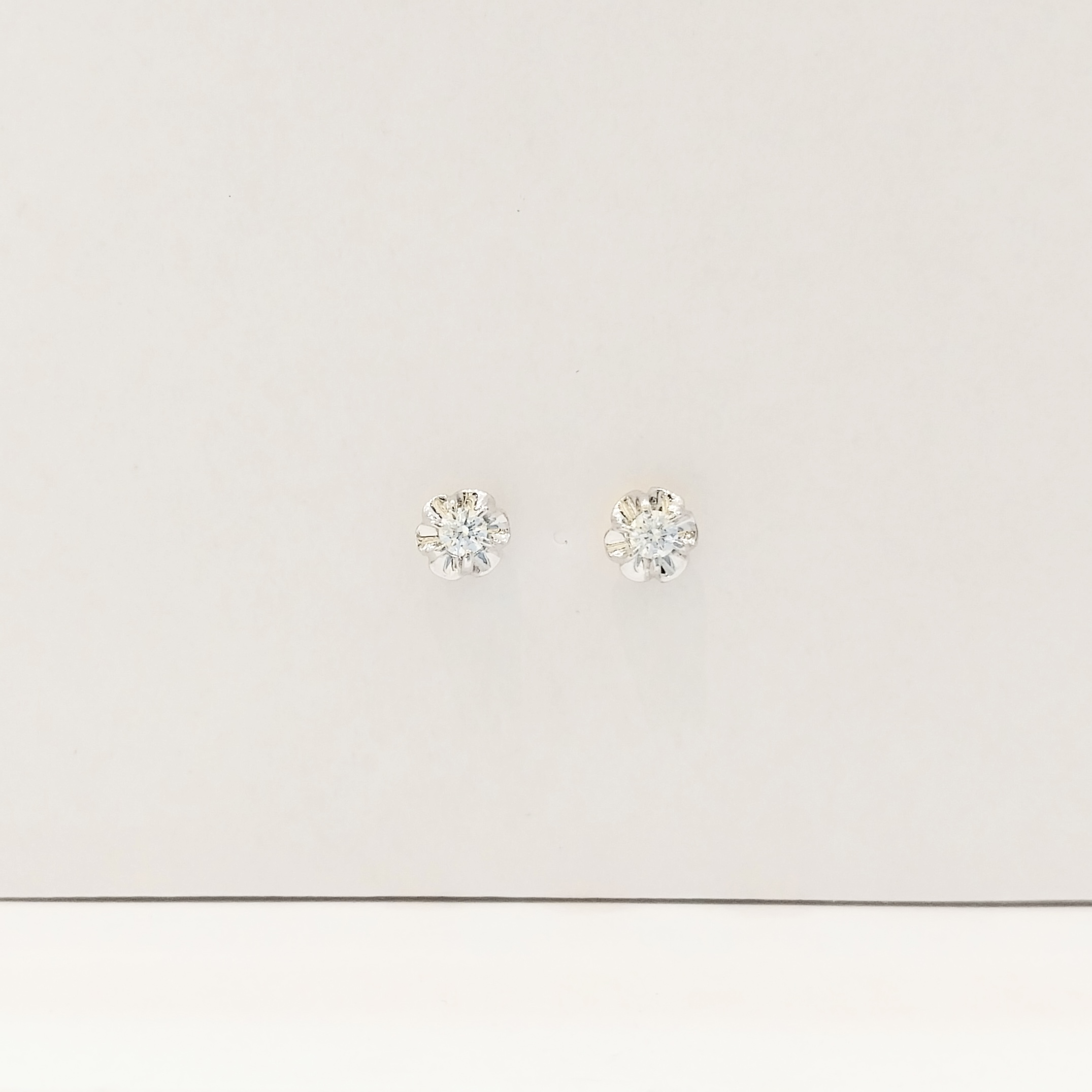 Jork Diamond Earring