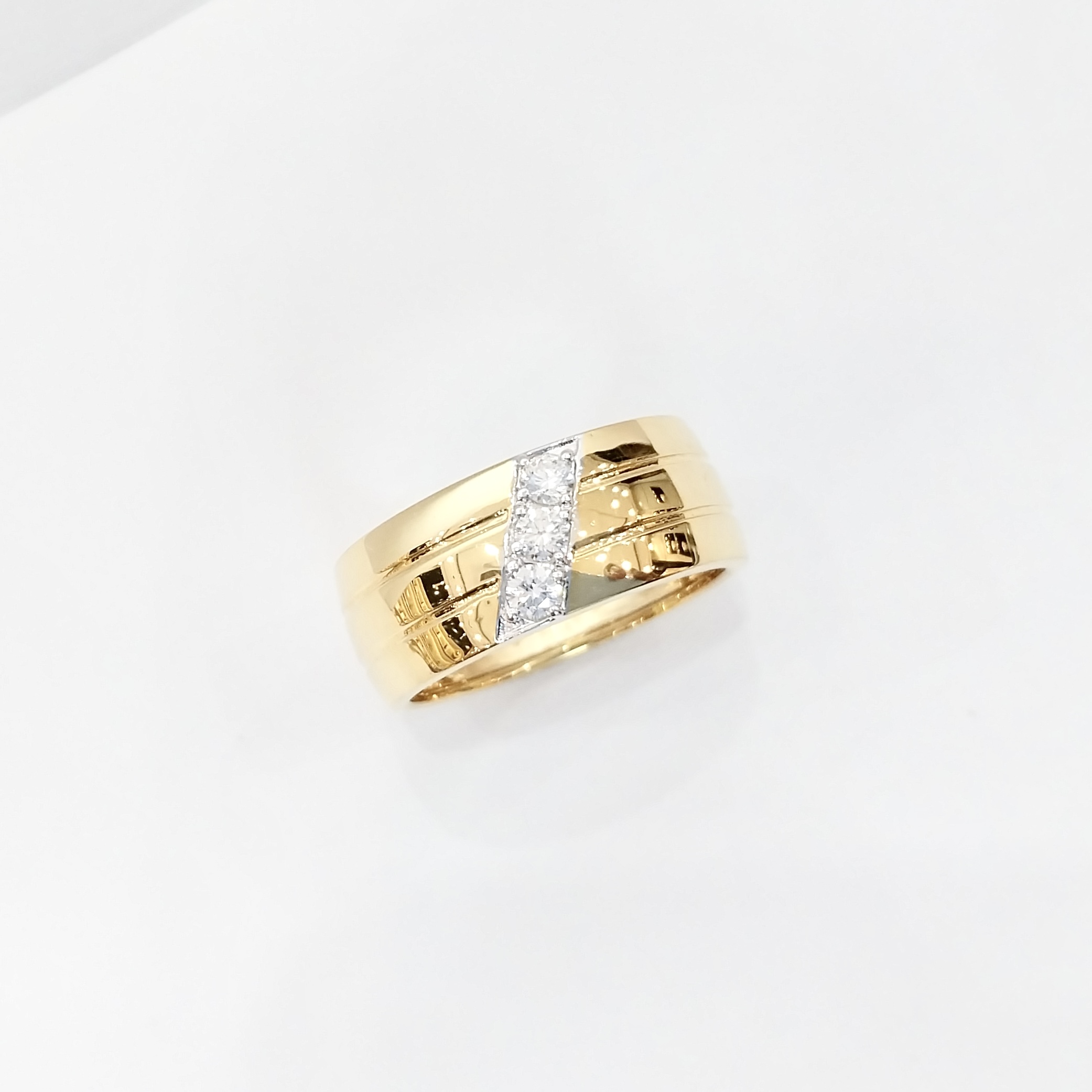 Men three Diamond Ring