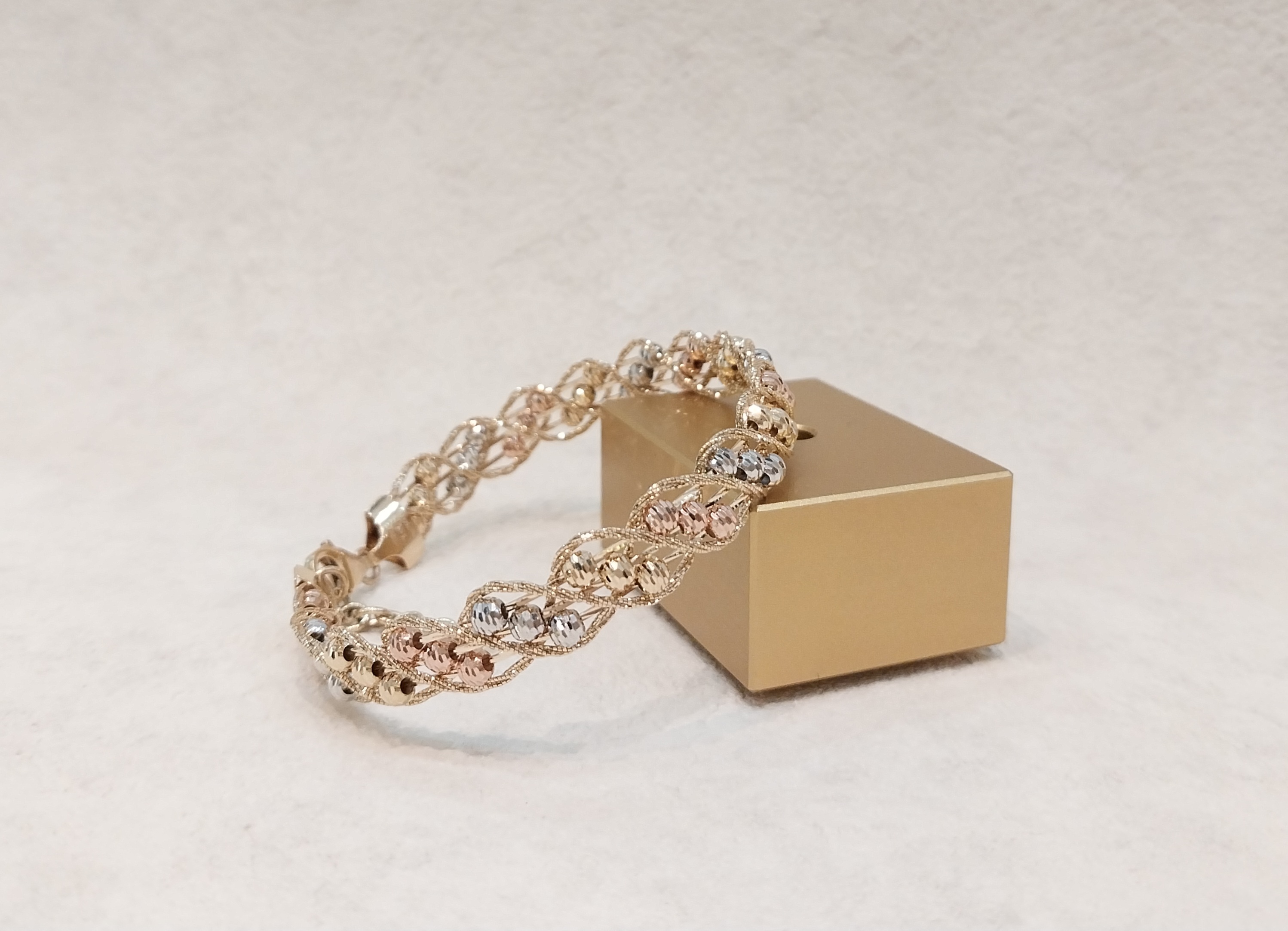 Complex Braid, Italy Gold 18k Bangle